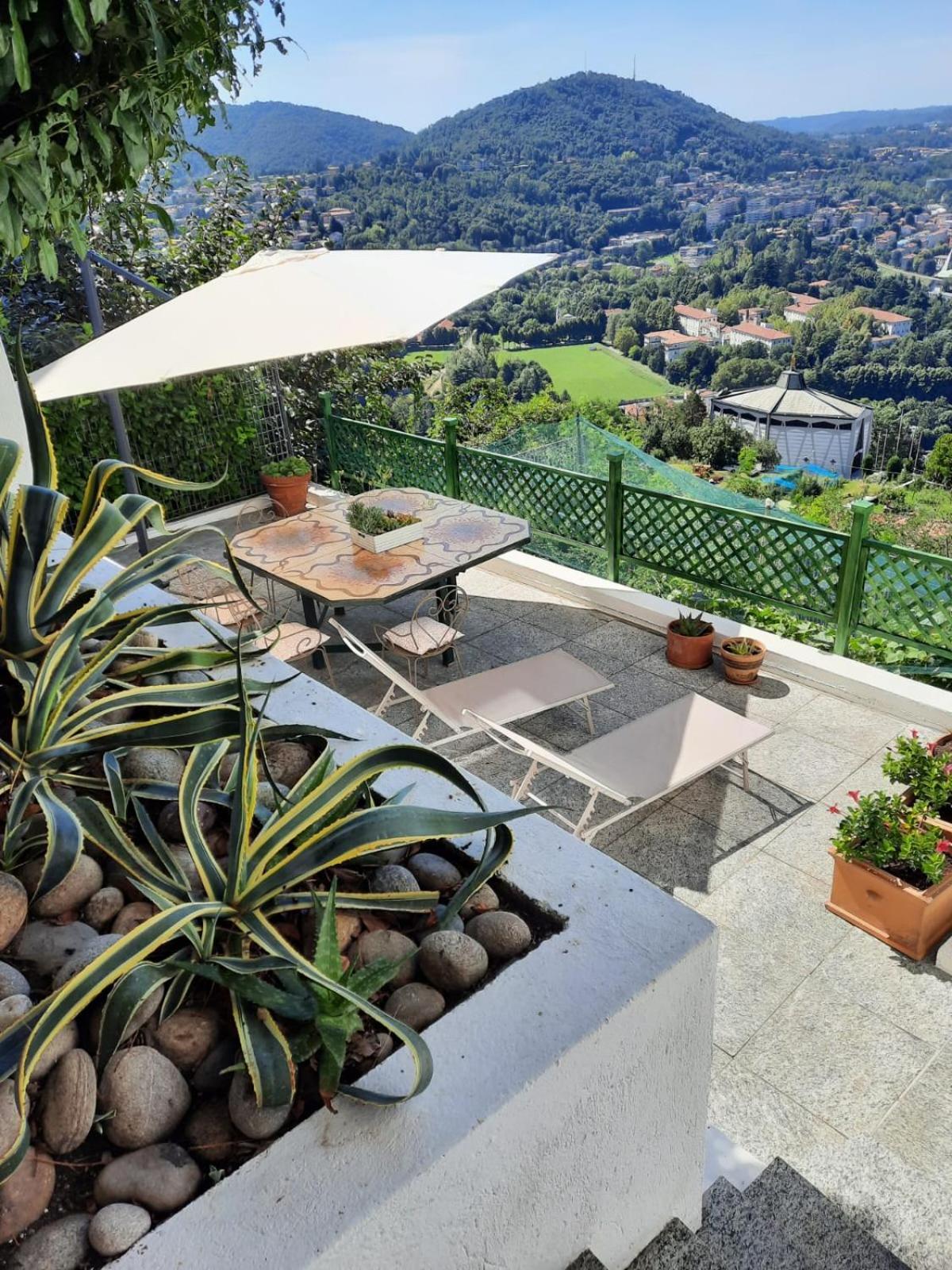 Your Lovely Nest In * Como